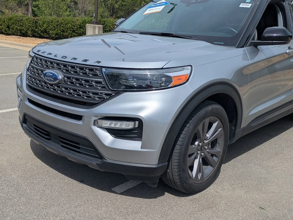 2023 Ford Explorer 6th Gen - Image 10 of 31