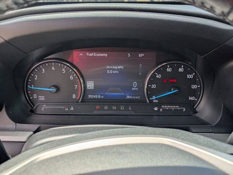 2023 Ford Explorer 6th Gen - Image 20 of 31