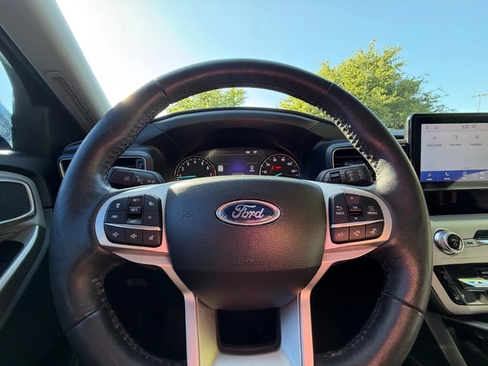 2023 Ford Explorer 6th Gen - Image 11 of 21