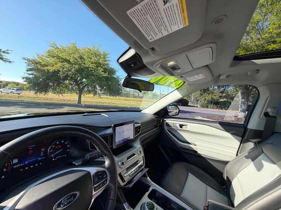 2023 Ford Explorer 6th Gen - Image 10 of 21