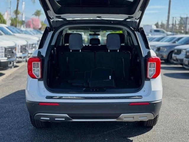 2023 Ford Explorer 6th Gen - Image 10 of 12