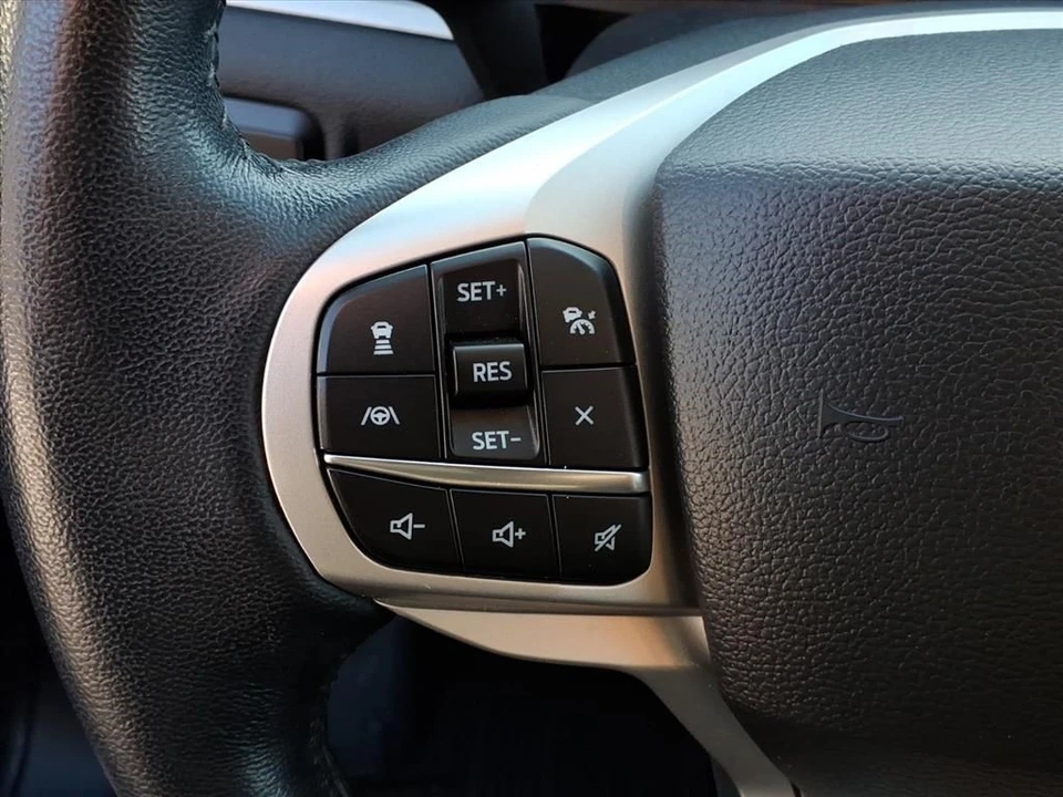 2023 Ford Explorer 6th Gen - Image 20 of 21