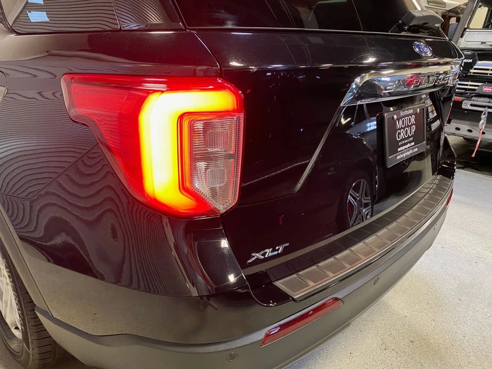 2023 Ford Explorer 6th Gen - Image 12 of 21