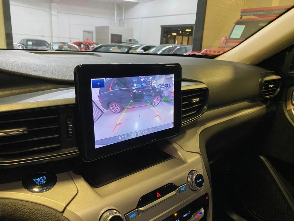 2023 Ford Explorer 6th Gen - Image 21 of 21