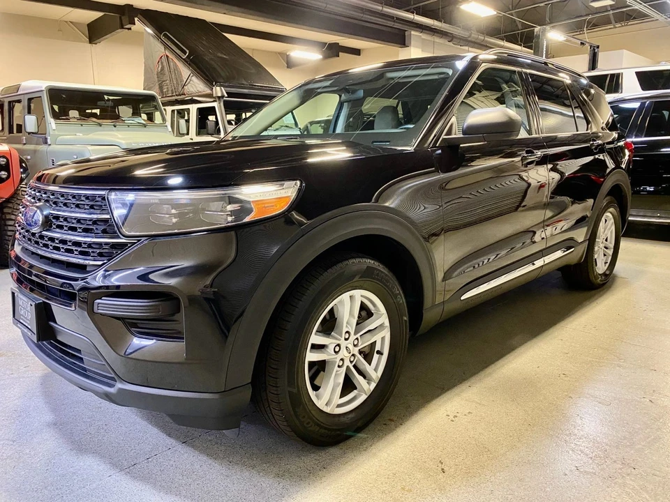 2023 Ford Explorer 6th Gen - Image 3 of 21