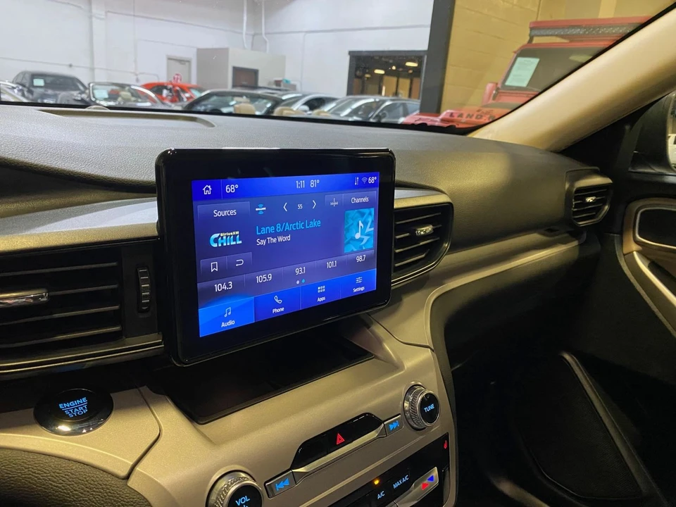 2023 Ford Explorer 6th Gen - Image 20 of 21