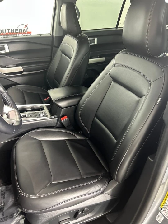 2023 Ford Explorer 6th Gen - Image 12 of 12