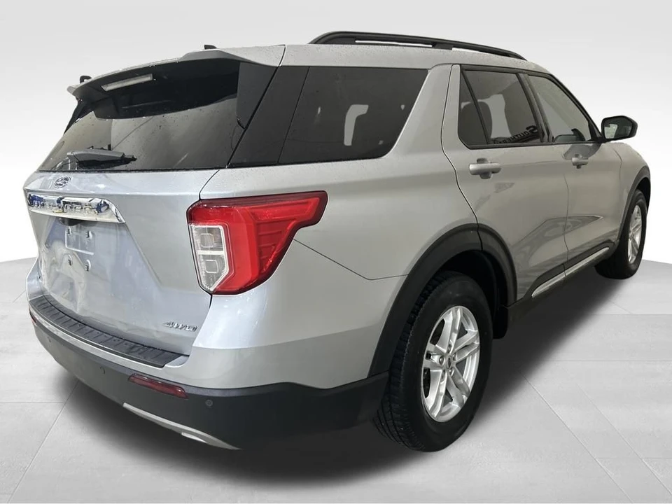 2023 Ford Explorer 6th Gen - Image 5 of 12