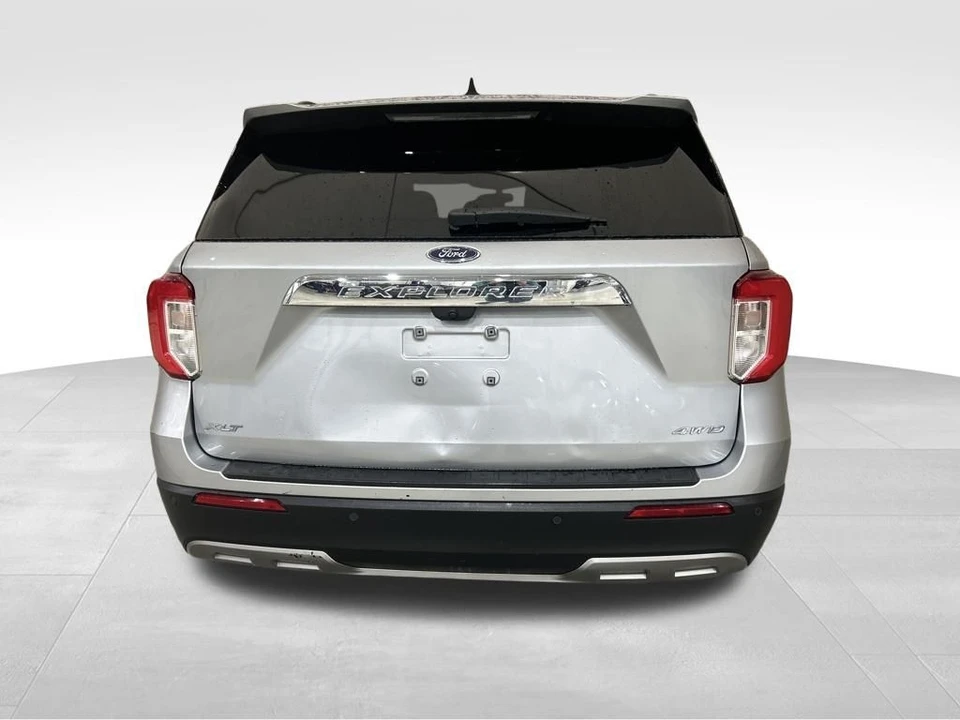 2023 Ford Explorer 6th Gen - Image 4 of 12