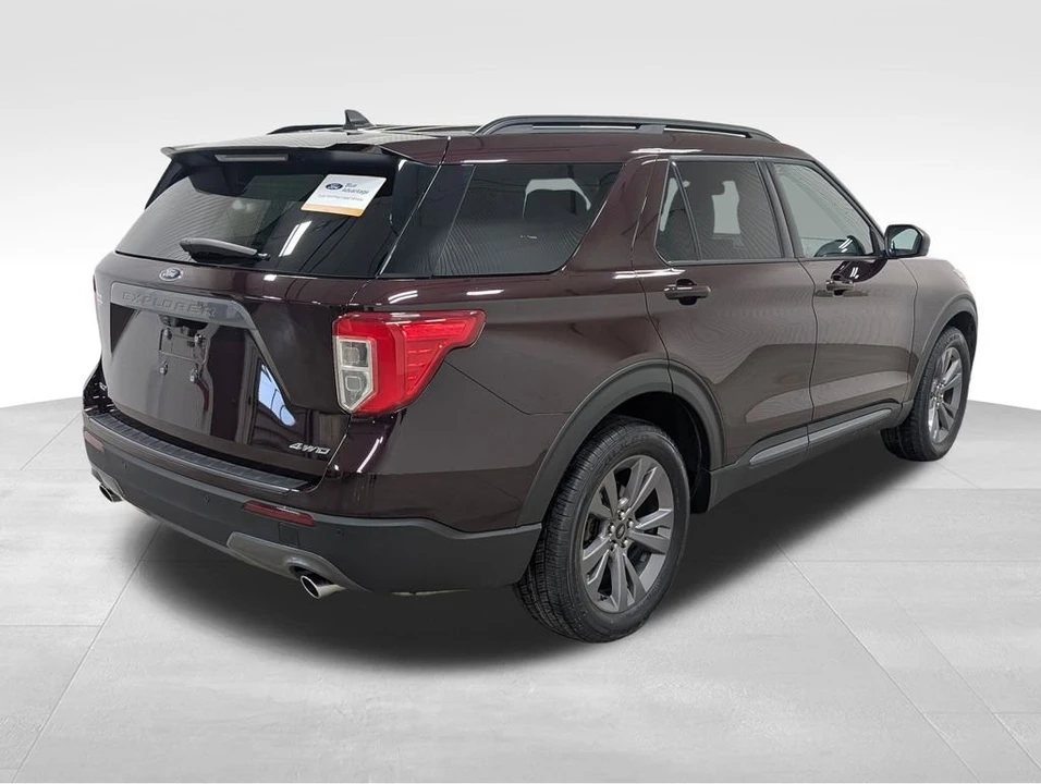 2023 Ford Explorer 6th Gen - Image 8 of 12