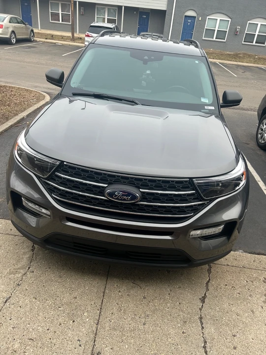 2023 Ford Explorer 6th Gen - Image 2 of 7