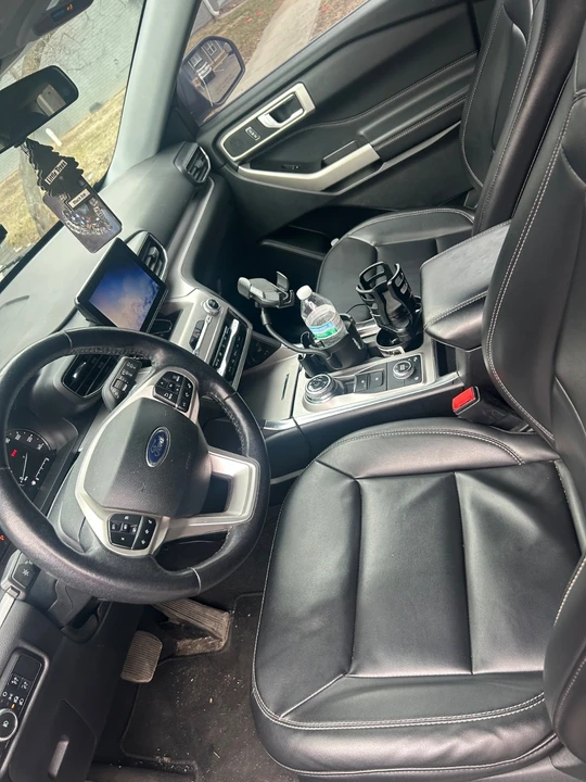 2023 Ford Explorer 6th Gen - Image 6 of 7