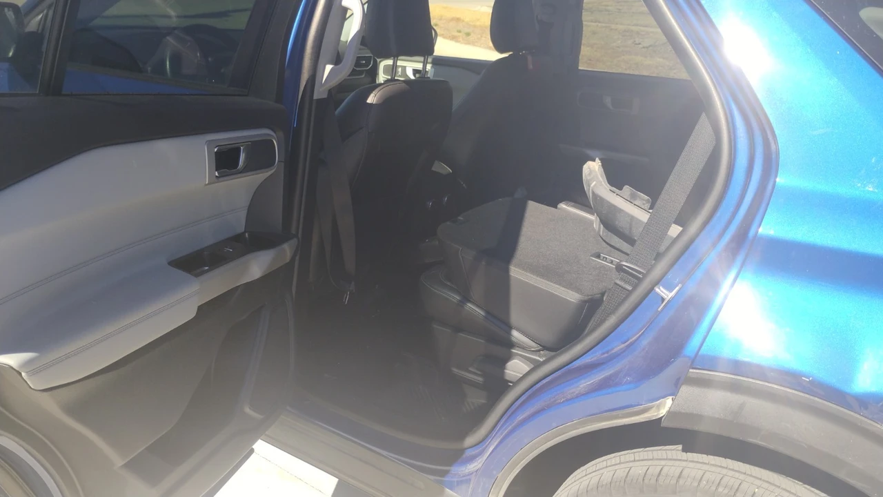 2023 Ford Explorer 6th Gen - Image 20 of 20