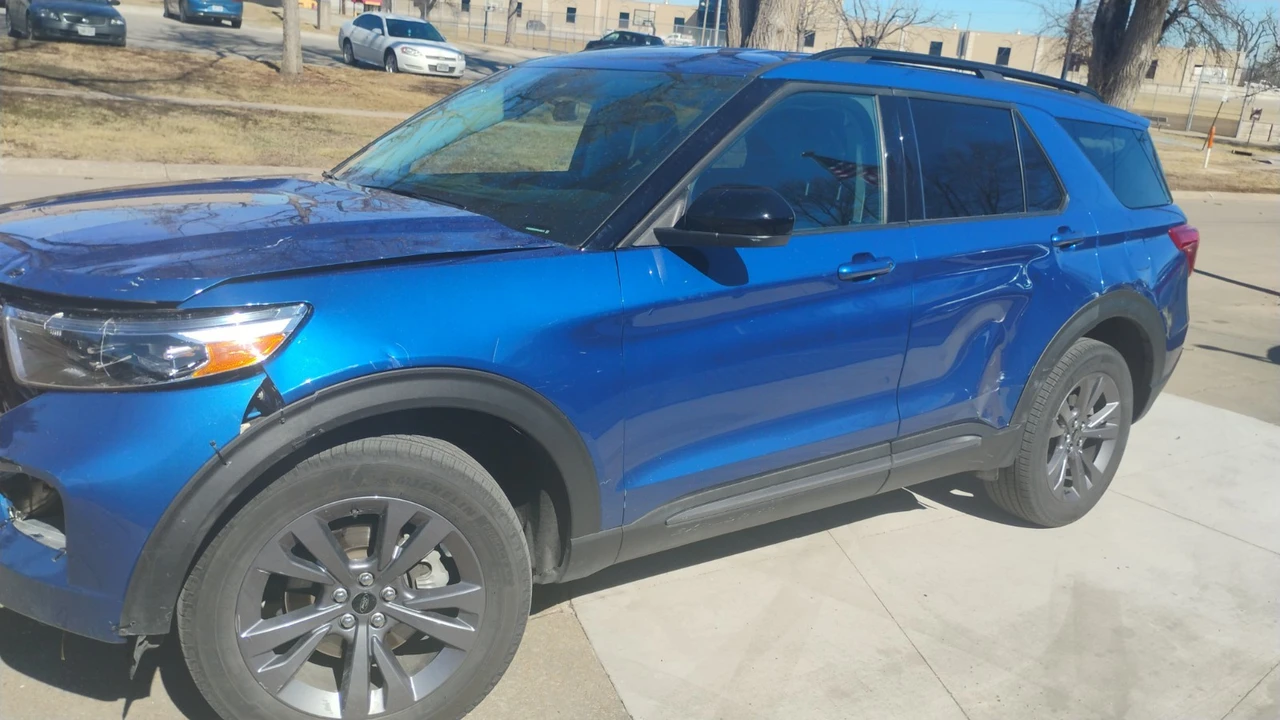 2023 Ford Explorer 6th Gen - Image 9 of 20