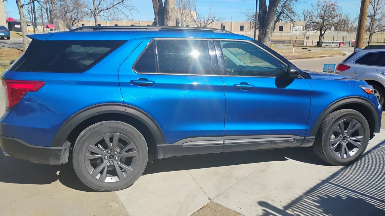 2023 Ford Explorer 6th Gen - Image 5 of 20