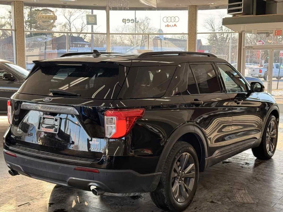 2023 Ford Explorer 6th Gen - Image 10 of 21