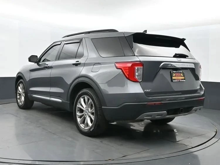 2023 Ford Explorer 6th Gen - Image 9 of 12
