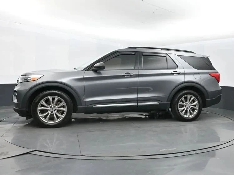 2023 Ford Explorer 6th Gen - Image 5 of 12