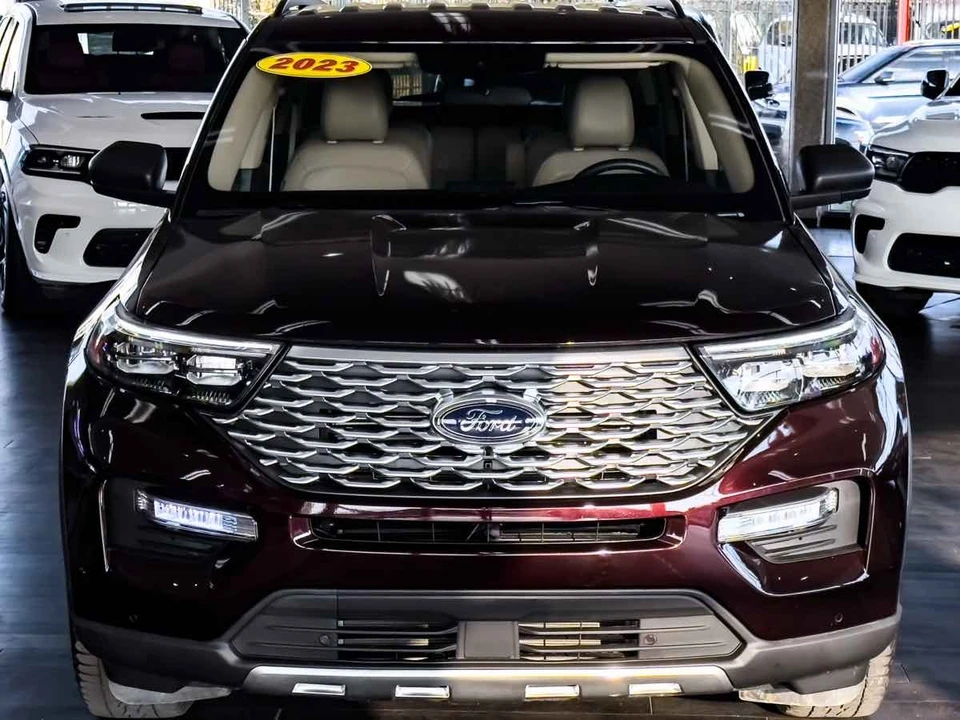 2023 Ford Explorer 6th Gen - Image 3 of 21