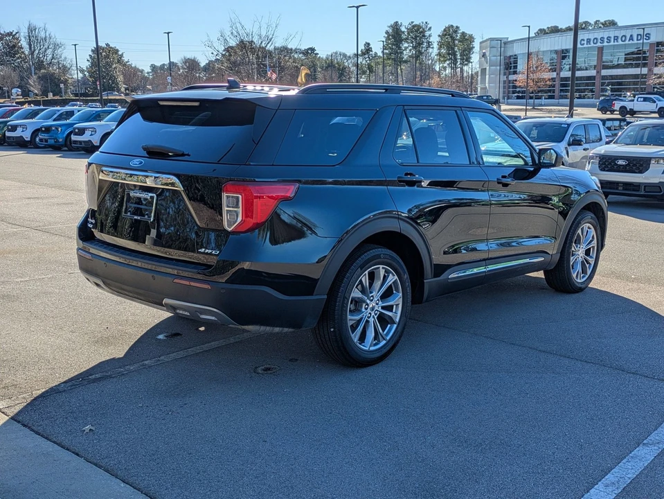 2023 Ford Explorer 6th Gen - Image 4 of 12