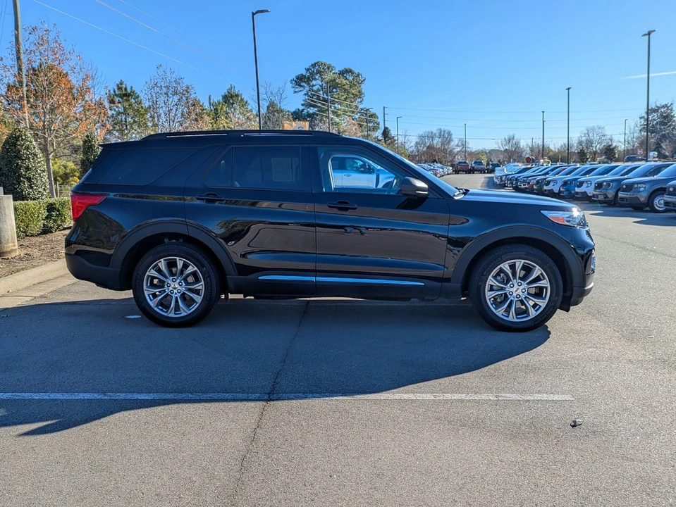 2023 Ford Explorer 6th Gen - Image 3 of 12