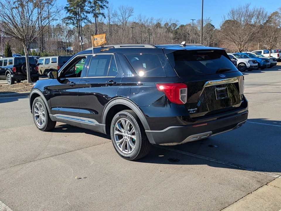 2023 Ford Explorer 6th Gen - Image 6 of 12