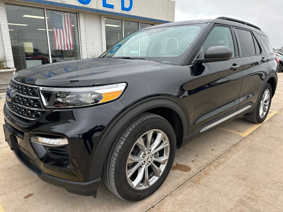 2023 Ford Explorer 6th Gen - Image 3 of 12