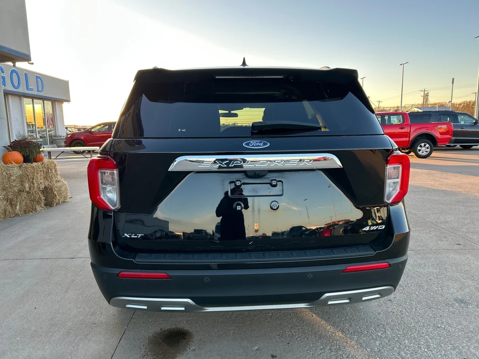 2023 Ford Explorer 6th Gen - Image 7 of 21