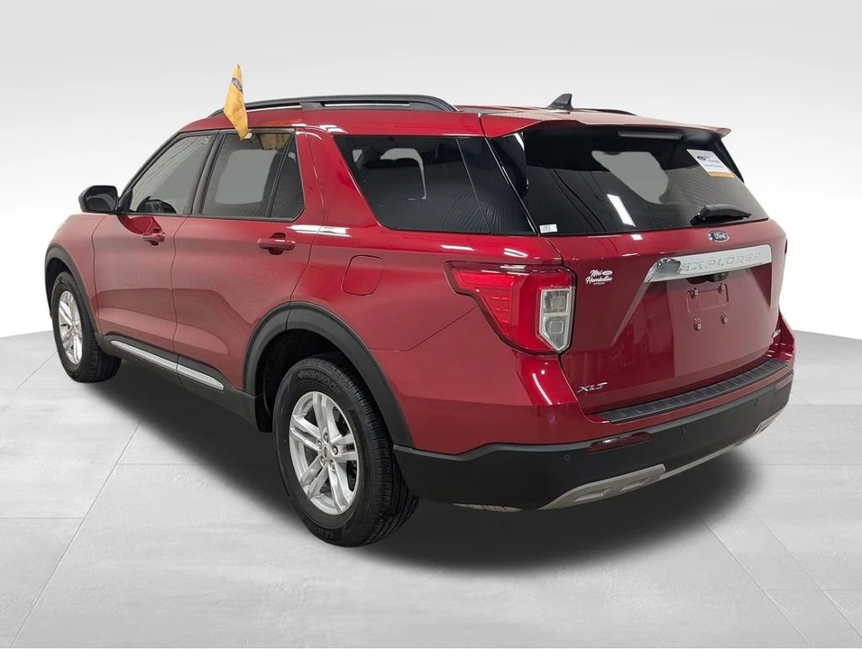 2023 Ford Explorer 6th Gen - Image 10 of 13