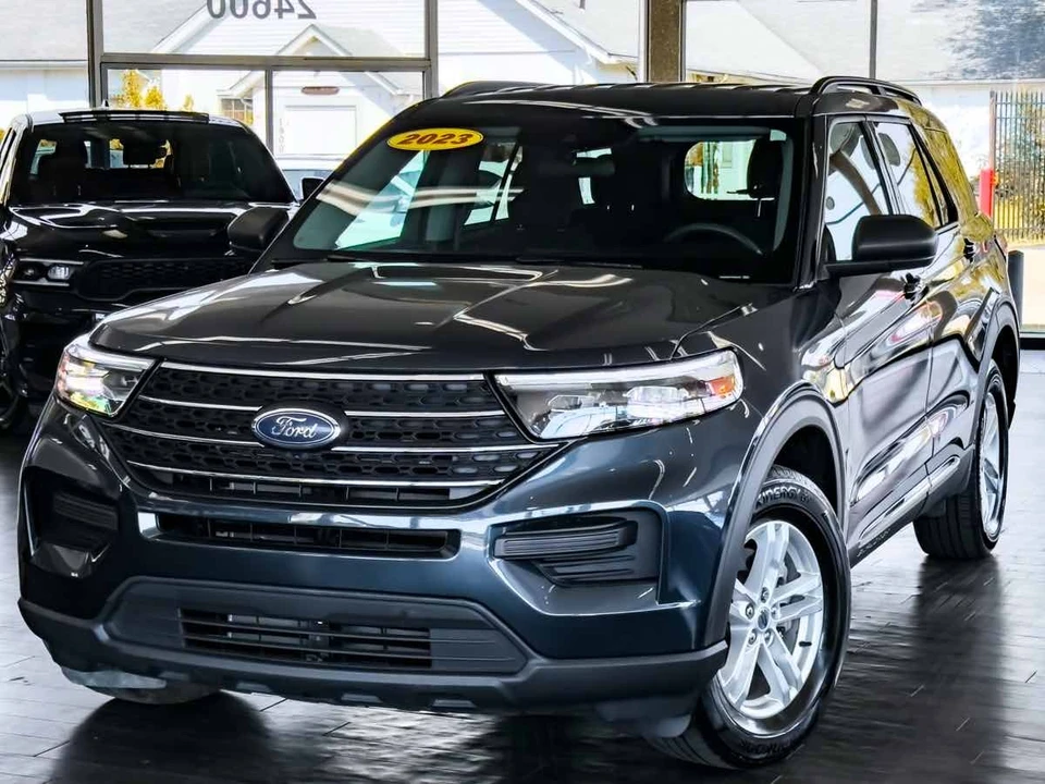 2023 Ford Explorer 6th Gen - Image 8 of 21