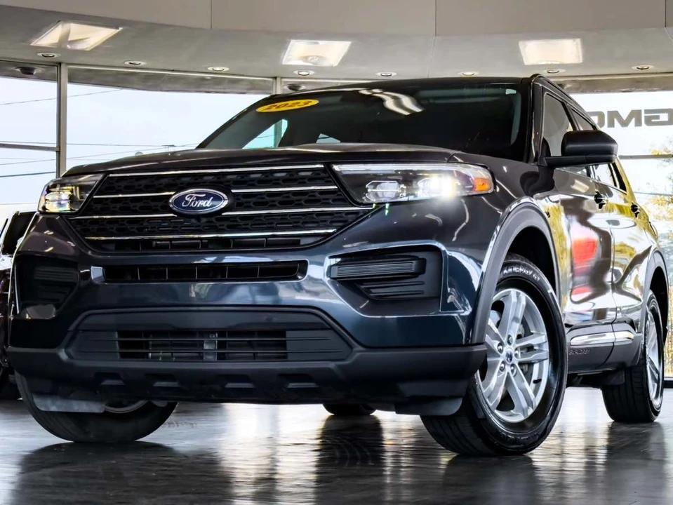 2023 Ford Explorer 6th Gen - Image 6 of 31
