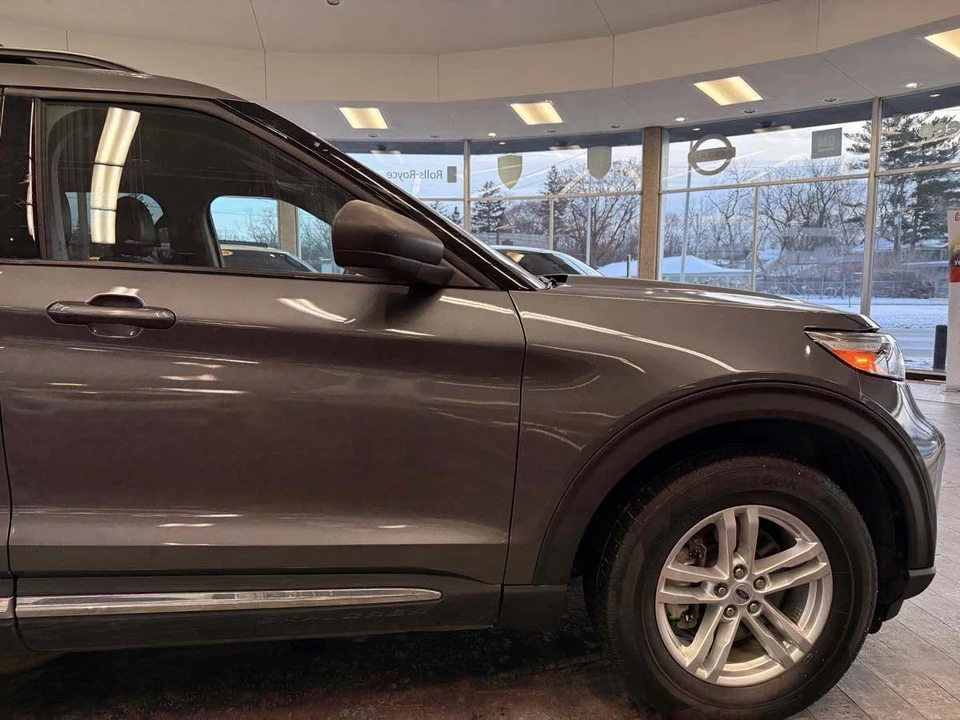 2023 Ford Explorer 6th Gen - Image 6 of 21
