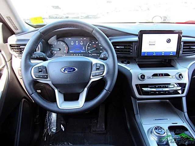 2023 Ford Explorer 6th Gen - Image 16 of 24