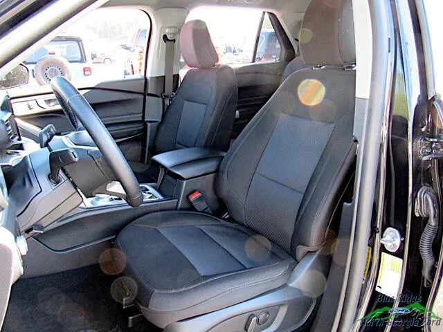 2023 Ford Explorer 6th Gen - Image 11 of 24