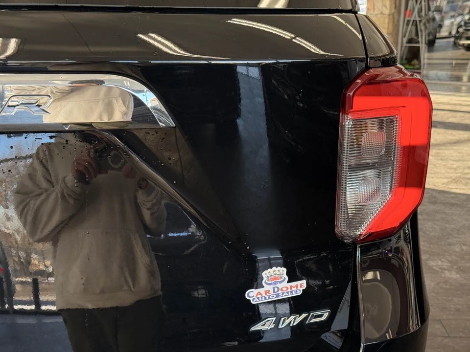 2023 Ford Explorer 6th Gen - Image 15 of 21