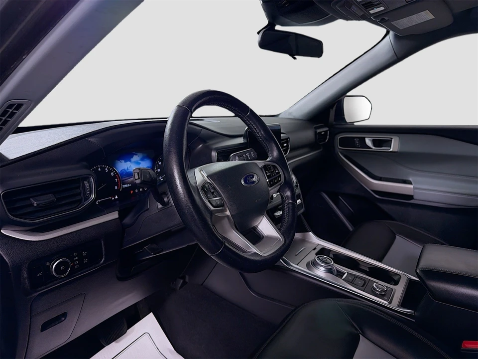 2023 Ford Explorer 6th Gen - Image 11 of 12