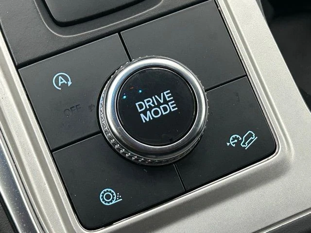 2023 Ford Explorer 6th Gen - Image 8 of 12