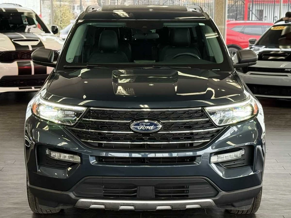 2023 Ford Explorer 6th Gen - Image 3 of 21