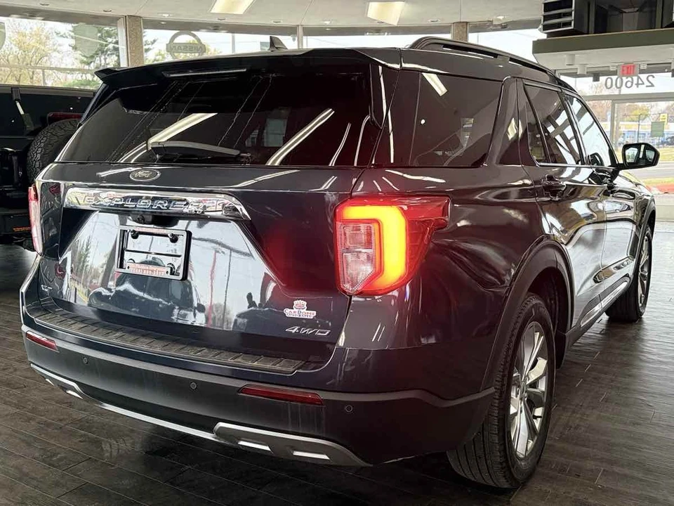2023 Ford Explorer 6th Gen - Image 12 of 21