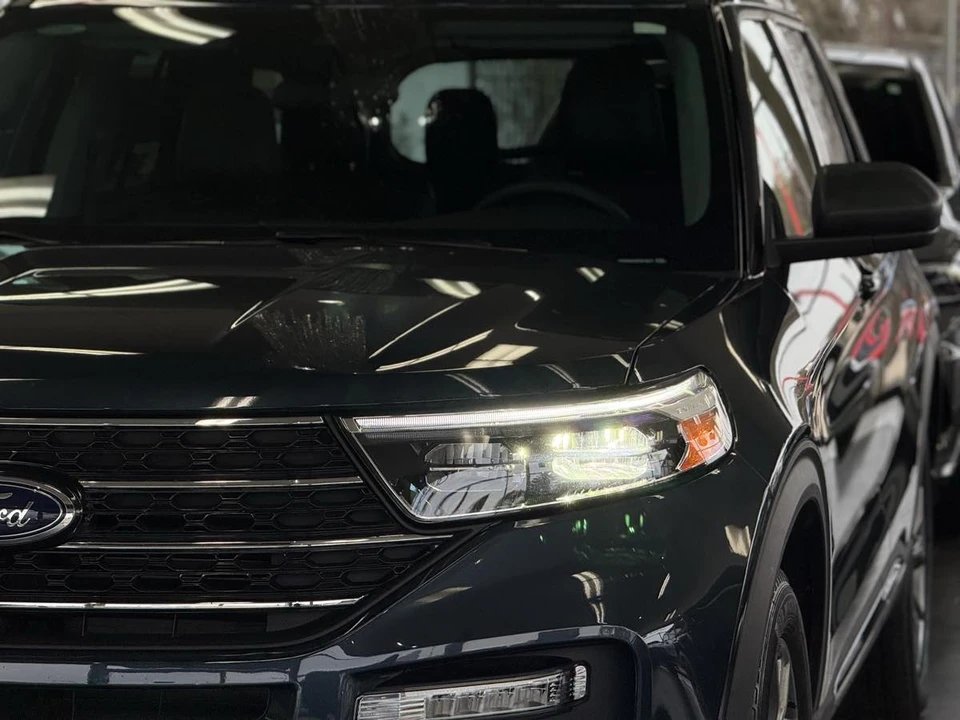 2023 Ford Explorer 6th Gen - Image 16 of 21