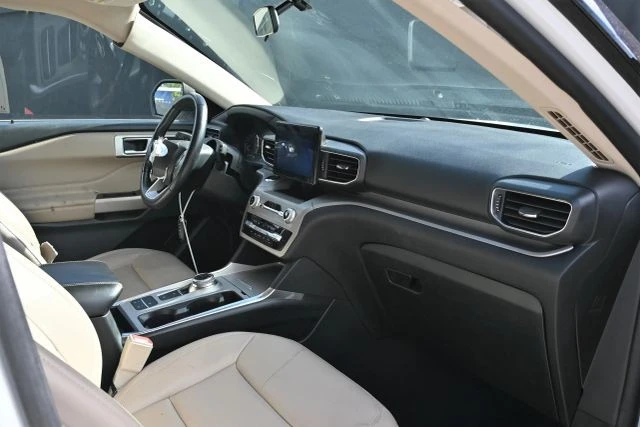 2023 Ford Explorer 6th Gen - Image 12 of 19