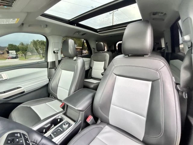 2023 Ford Explorer 6th Gen - Image 5 of 21