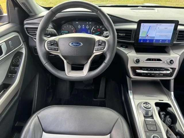 2023 Ford Explorer 6th Gen - Image 10 of 21