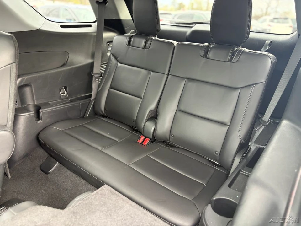 2023 Ford Explorer 6th Gen - Image 10 of 12
