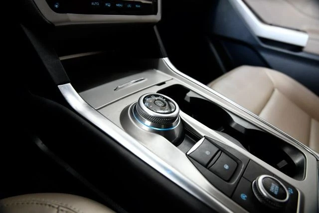 2023 Ford Explorer 6th Gen - Image 21 of 21