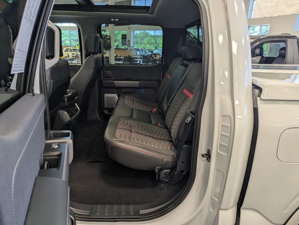 2023 Ford F-150 14th Gen - Image 28 of 31