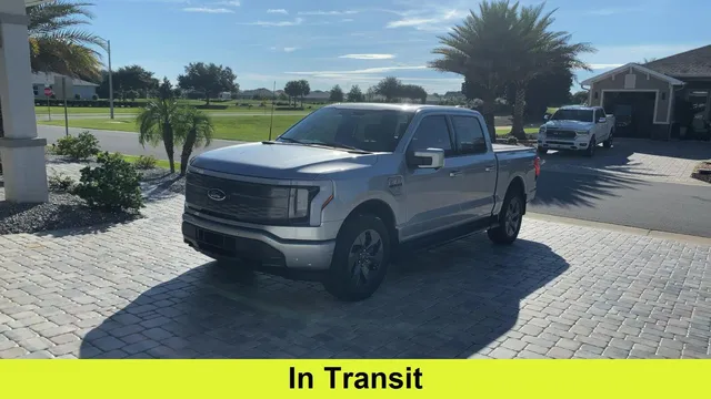 2023 Ford F-150 Lightning LARIAT