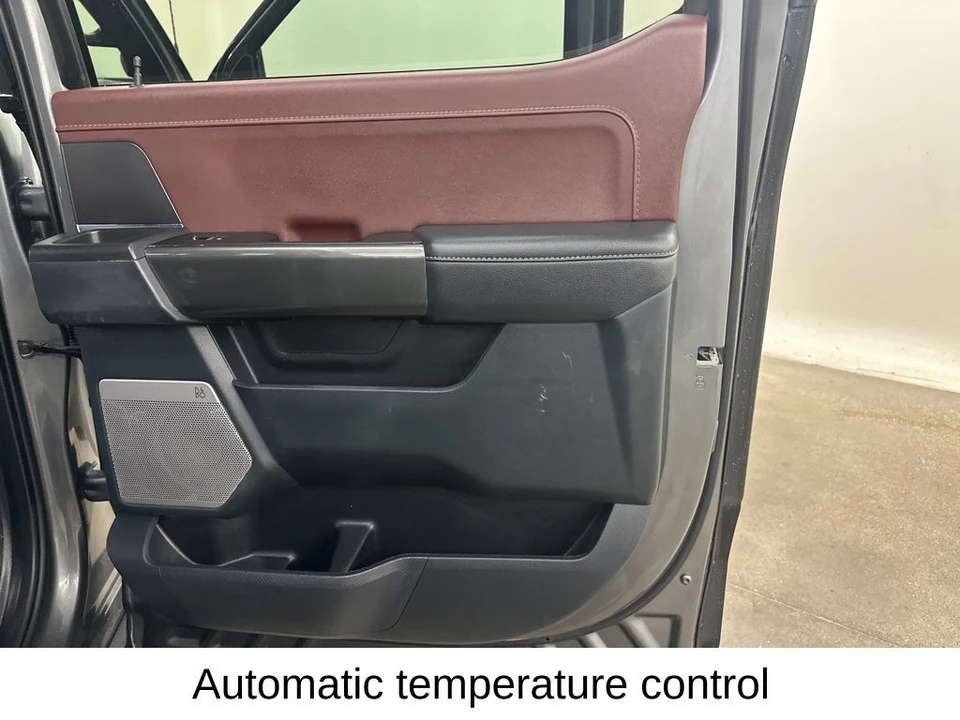 2023 Ford F-Series - Image 25 of 31