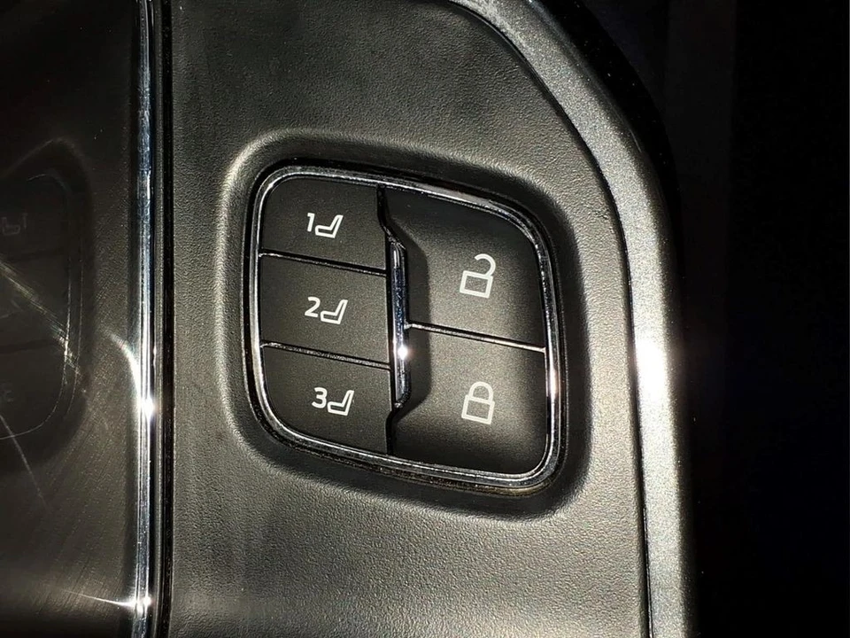 2023 Ford F-150 14th Gen - Image 15 of 27