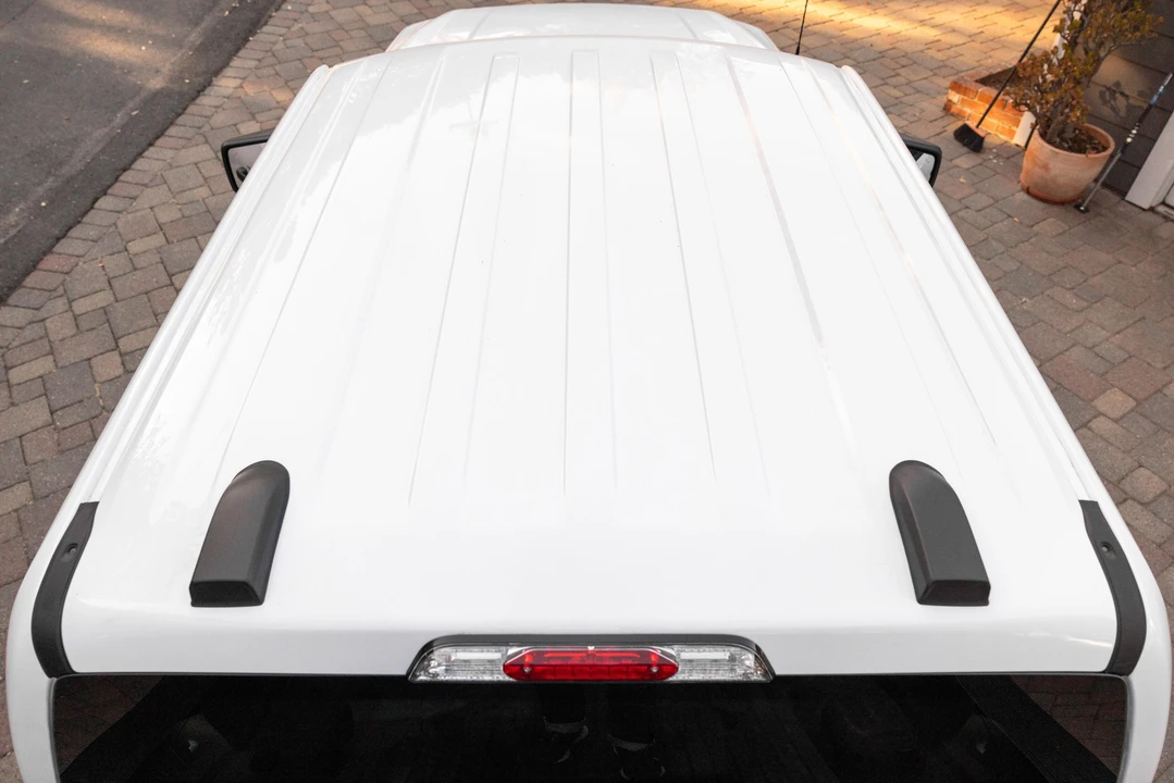 2023 Ford F-150 Lightning 14th Gen - Image 16 of 31